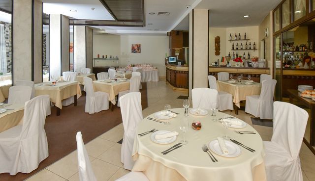 Rhodopi Home Hotel - Yemek